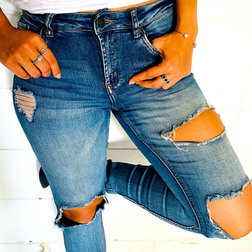 Refuge ripped jeans